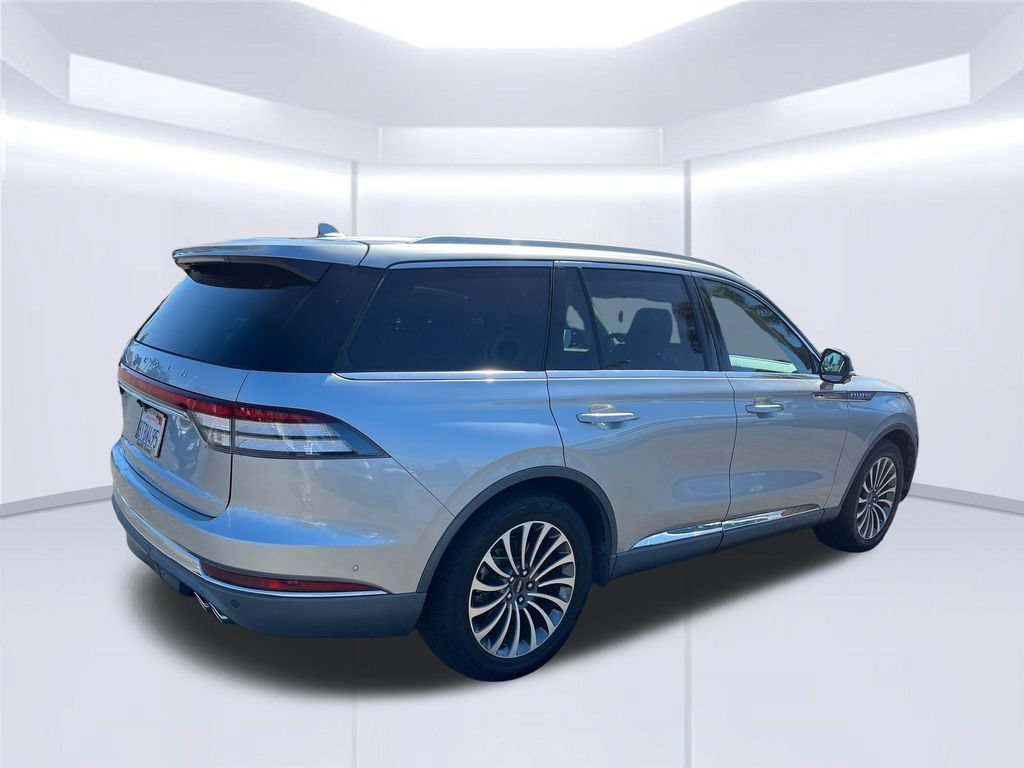 Used 2020 Lincoln Aviator Reserve w/ Equipment Group 201A RWD image 5