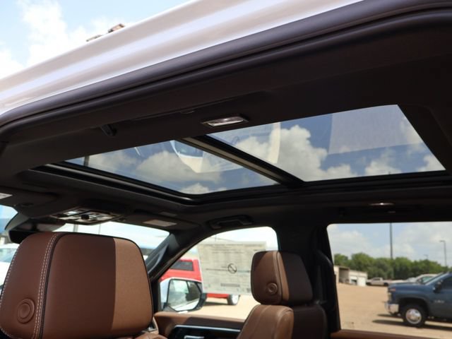 New 2026 Chevrolet Tahoe High Country AWD/4WD image 21