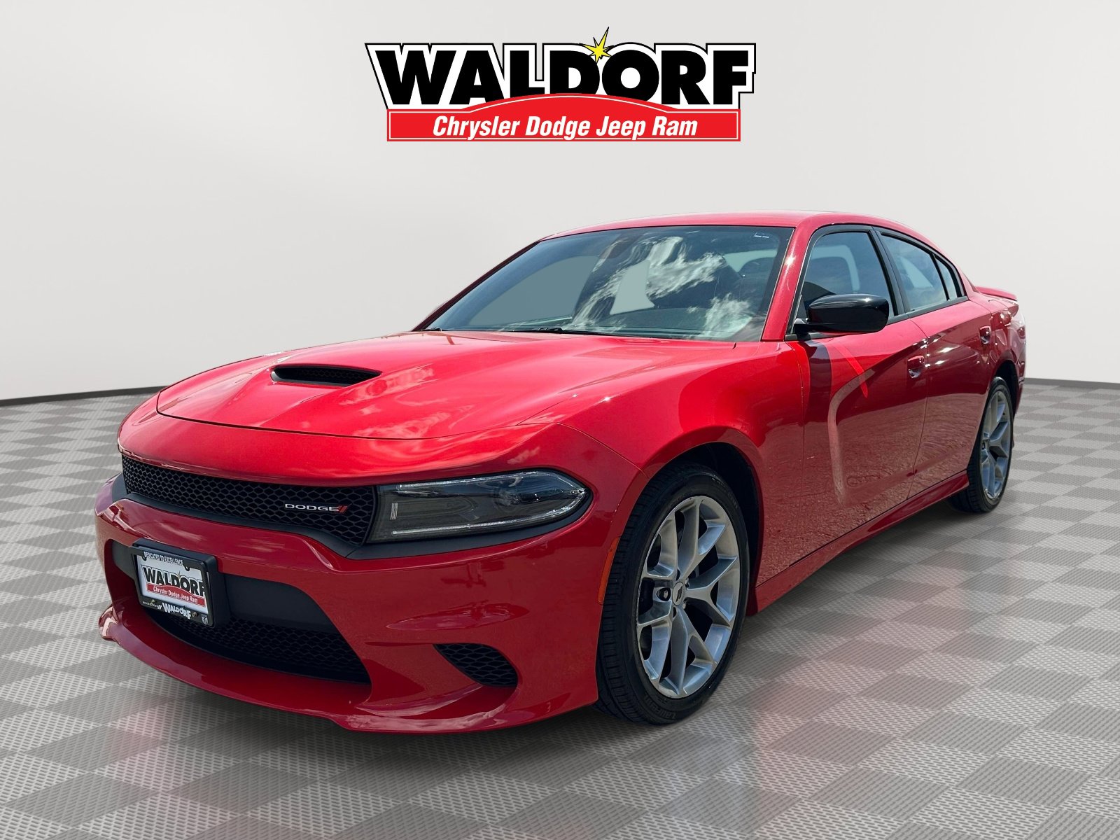 Used 2023 Dodge Charger GT image 3