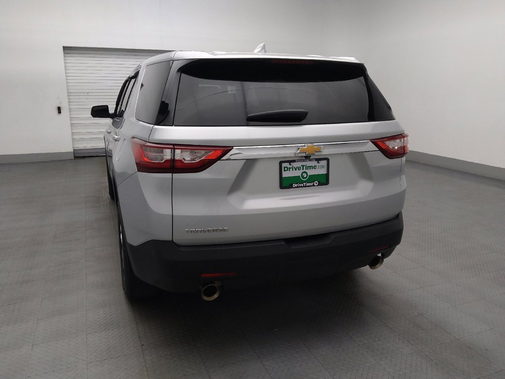 Used 2021 Chevrolet Traverse LS FWD image 6