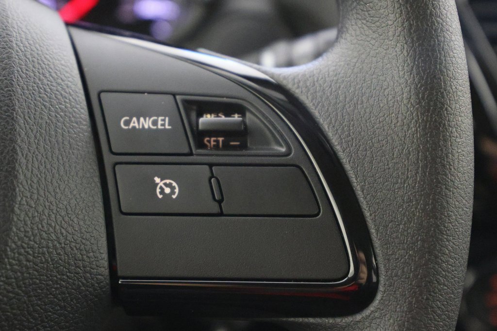 Used 2025 Mitsubishi Eclipse Cross ES image 18