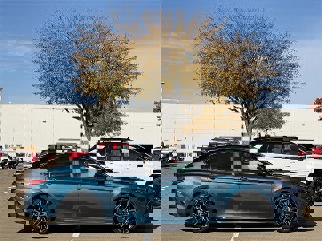 Used 2025 Toyota Camry XSE image 3