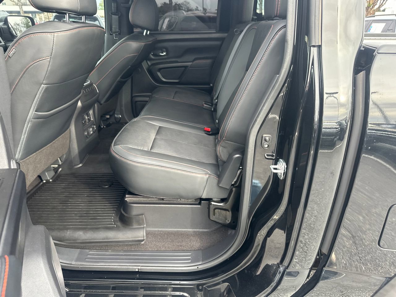 Used 2023 Nissan Titan PRO-4X w/ Pro-4x Utility Package AWD/4WD image 20