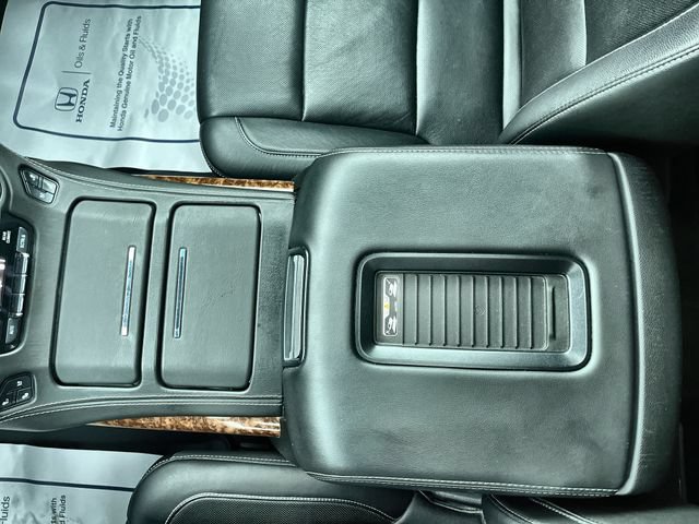 Used 2017 Chevrolet Tahoe Premier AWD/4WD image 25