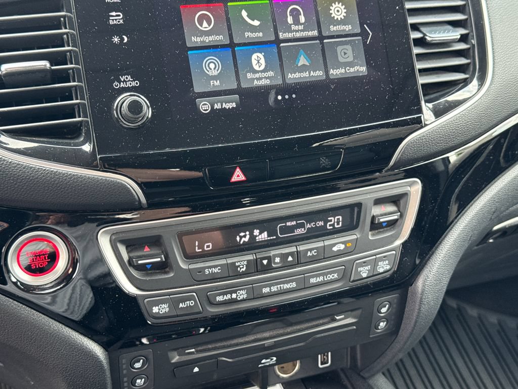Used 2020 Honda Pilot Touring image 33