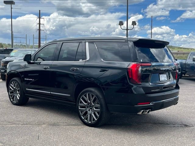 Used 2026 GMC Yukon Denali Ultimate w/ LPO, Illumination Package AWD/4WD image 3