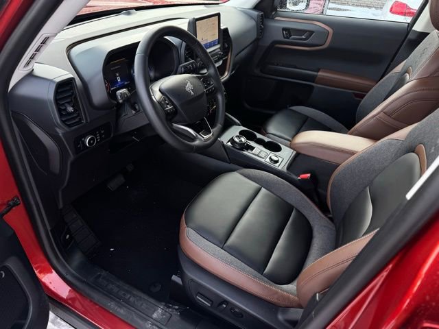 Used 2024 Ford Bronco Sport Outer Banks image 18