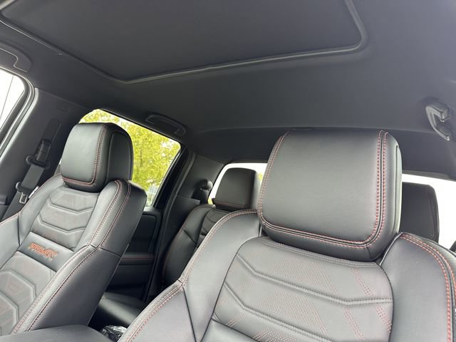 New 2026 Nissan Frontier PRO-4X w/ Pro Premium Package AWD/4WD image 26