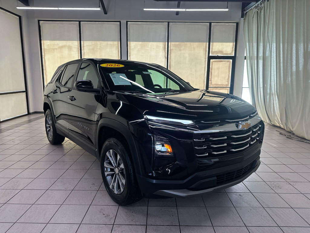 Used 2026 Chevrolet Equinox LT FWD image 2