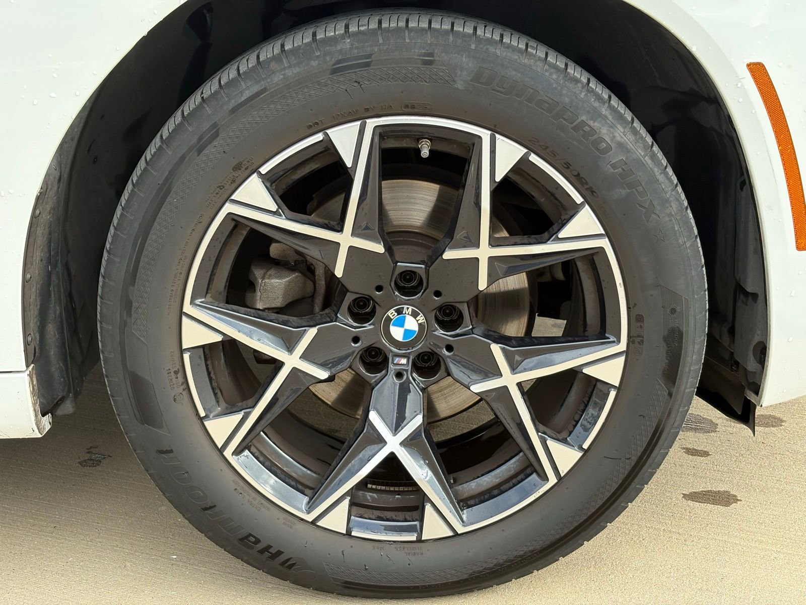 Used 2025 BMW X3 xDrive30i image 9