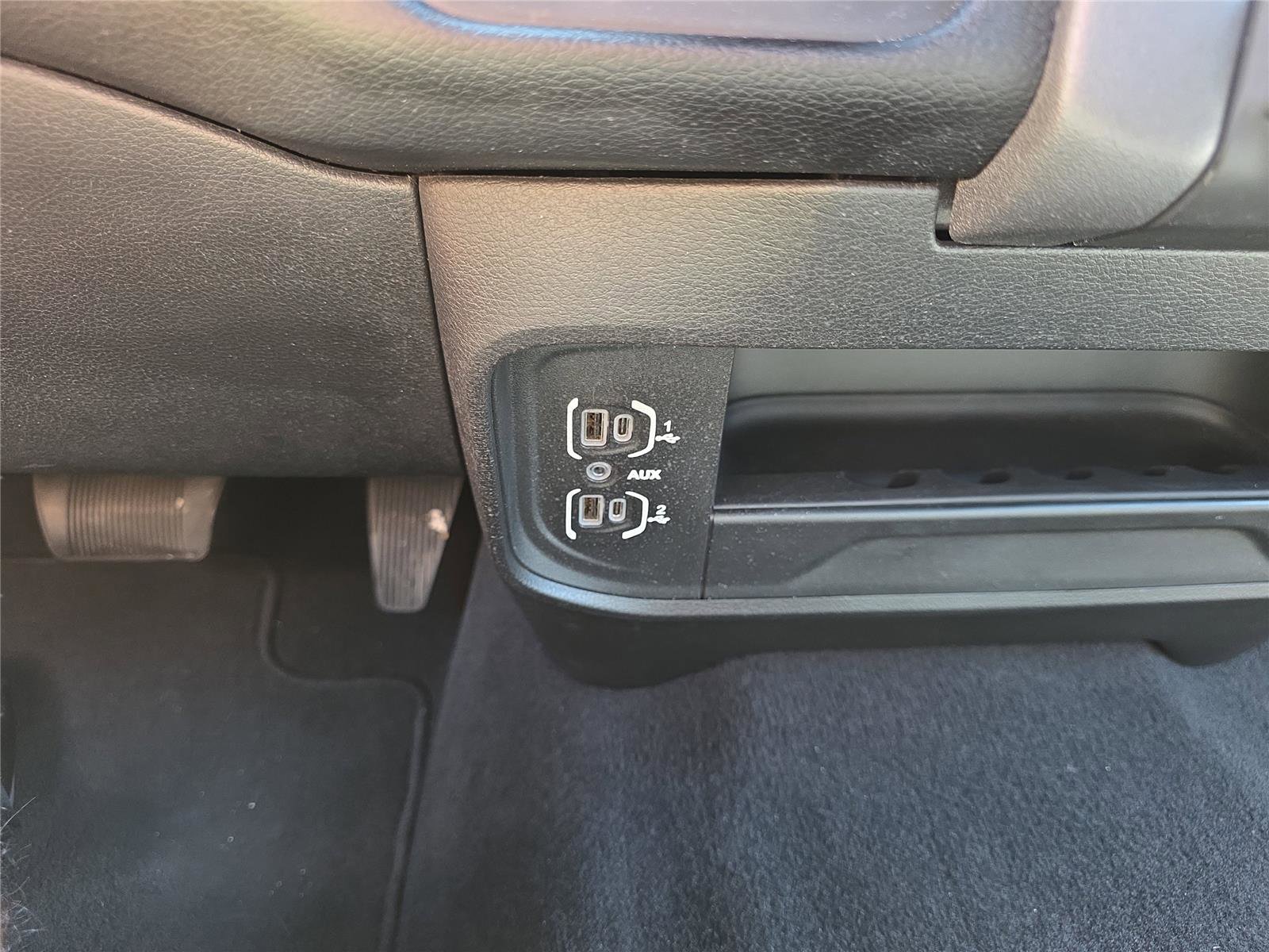 Used 2024 RAM 2500 Big Horn image 28