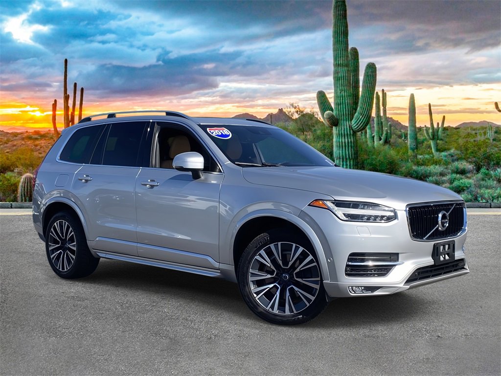 Used 2018 Volvo XC90 T6 Momentum w/ Convenience Package image 2