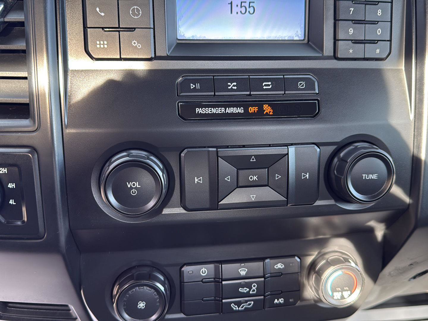 Used 2020 Ford F150 XL w/ Trailer Tow Package image 23