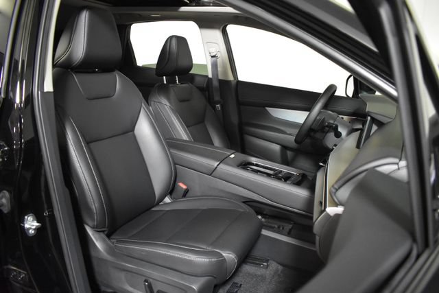 Certified 2025 Nissan Murano SL AWD/4WD image 37