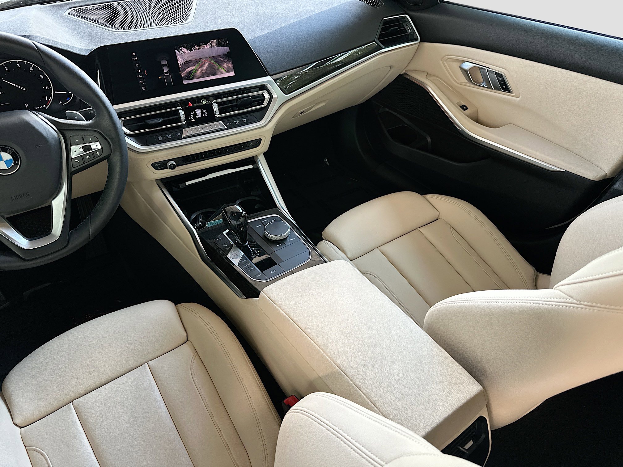 Used 2019 BMW 330i Sedan w/ Driving Assistance Package image 22