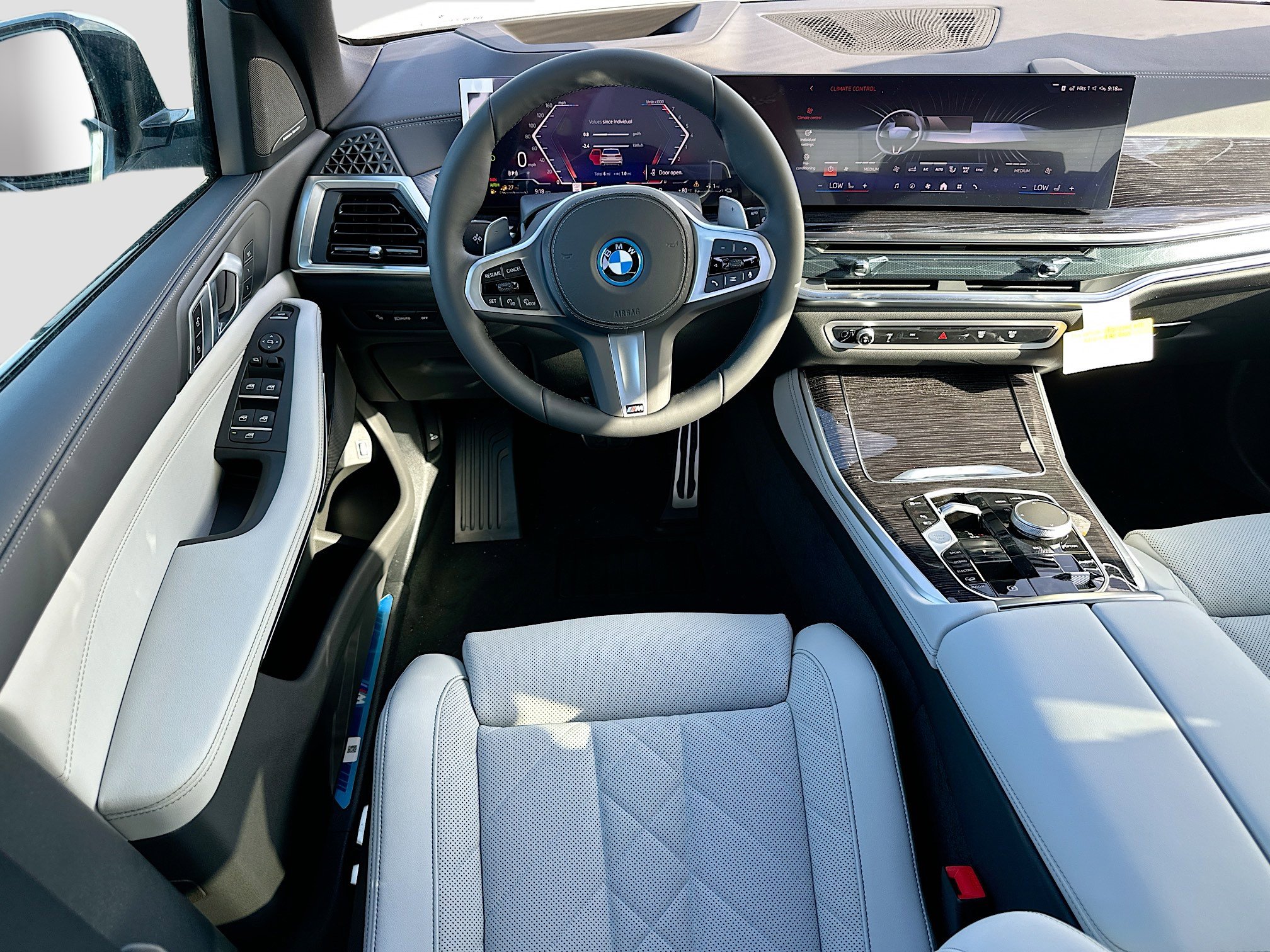 New 2026 BMW X5 xDrive50e w/ M Sport Package image 17