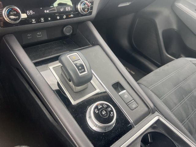 Used 2023 Mitsubishi Outlander SE image 13