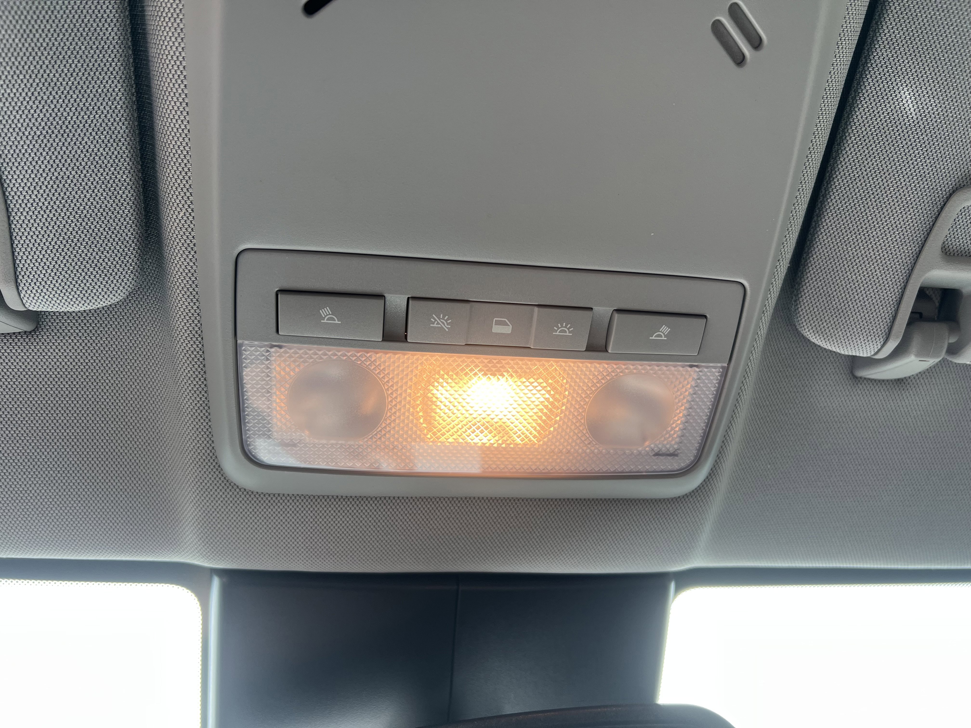 Certified 2022 Chevrolet Trax LT w/ LT Convenience Package image 26