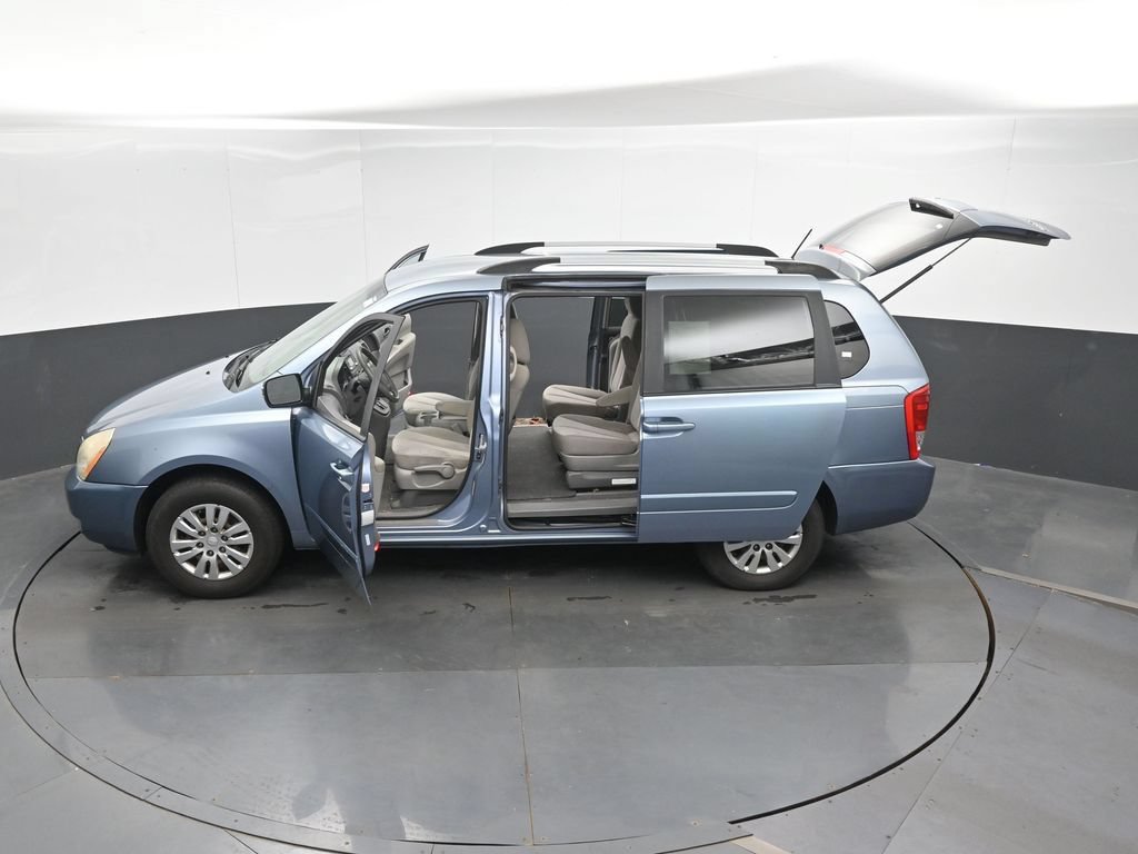 Used 2012 Kia Sedona LX FWD image 45