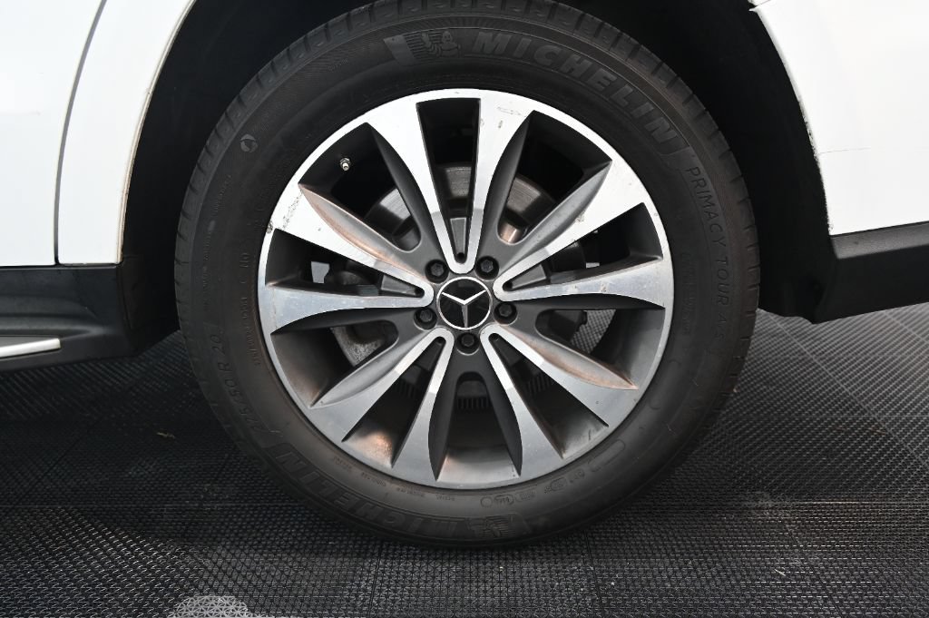 Used 2016 Mercedes-Benz GL 320 BlueTEC 4MATIC w/ Premium I Package image 47