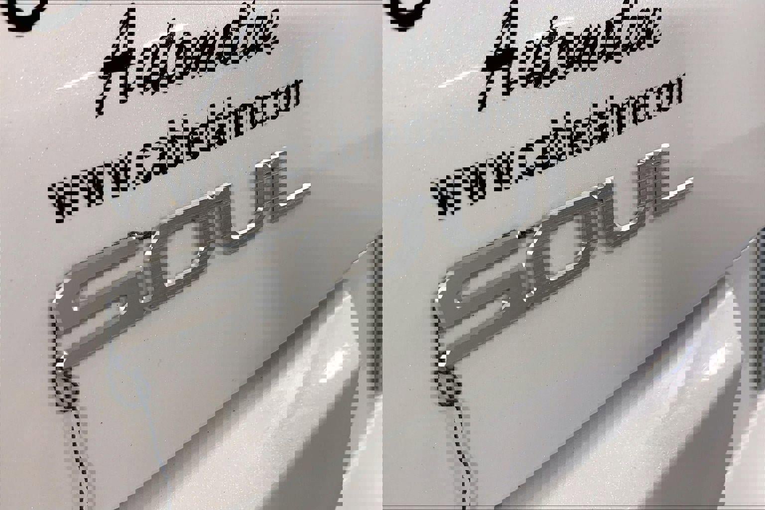 Used 2023 Kia Soul LX image 8