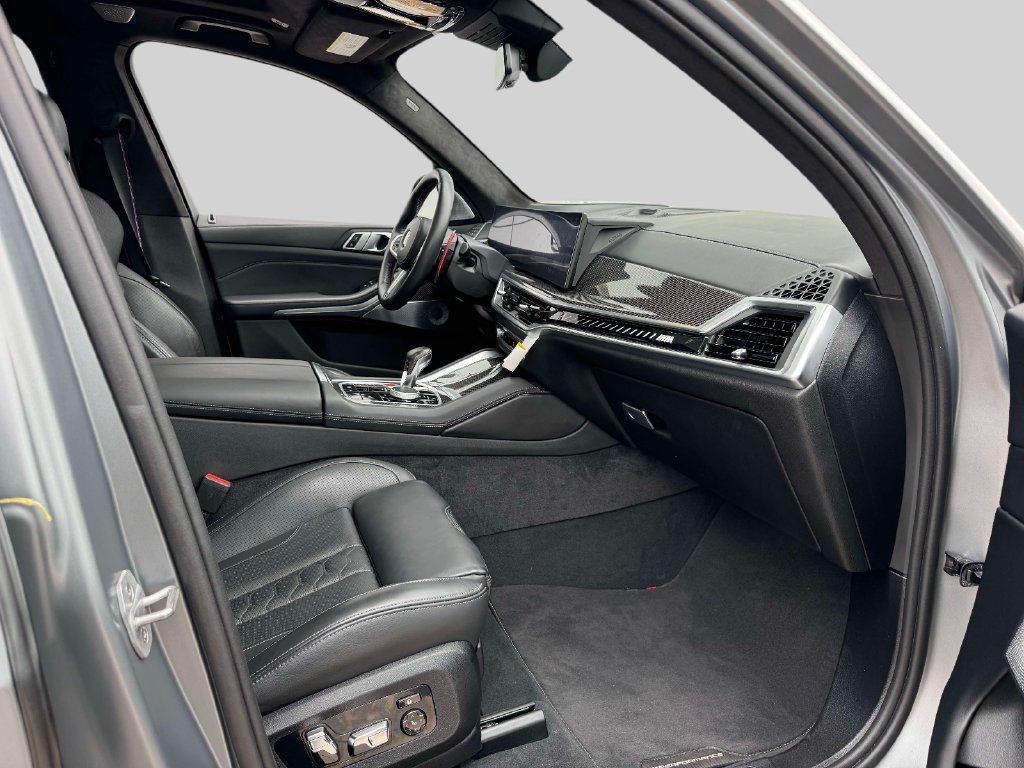 Used 2024 BMW X5 M Competition w/ Executive Package AWD/4WD image 11