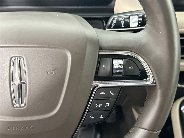 Used 2022 Lincoln Nautilus Reserve image 24
