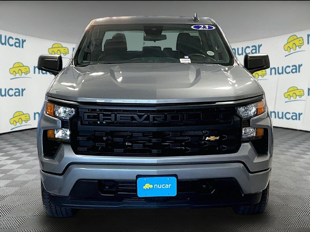 Used 2023 Chevrolet Silverado 1500 Custom AWD/4WD image 2