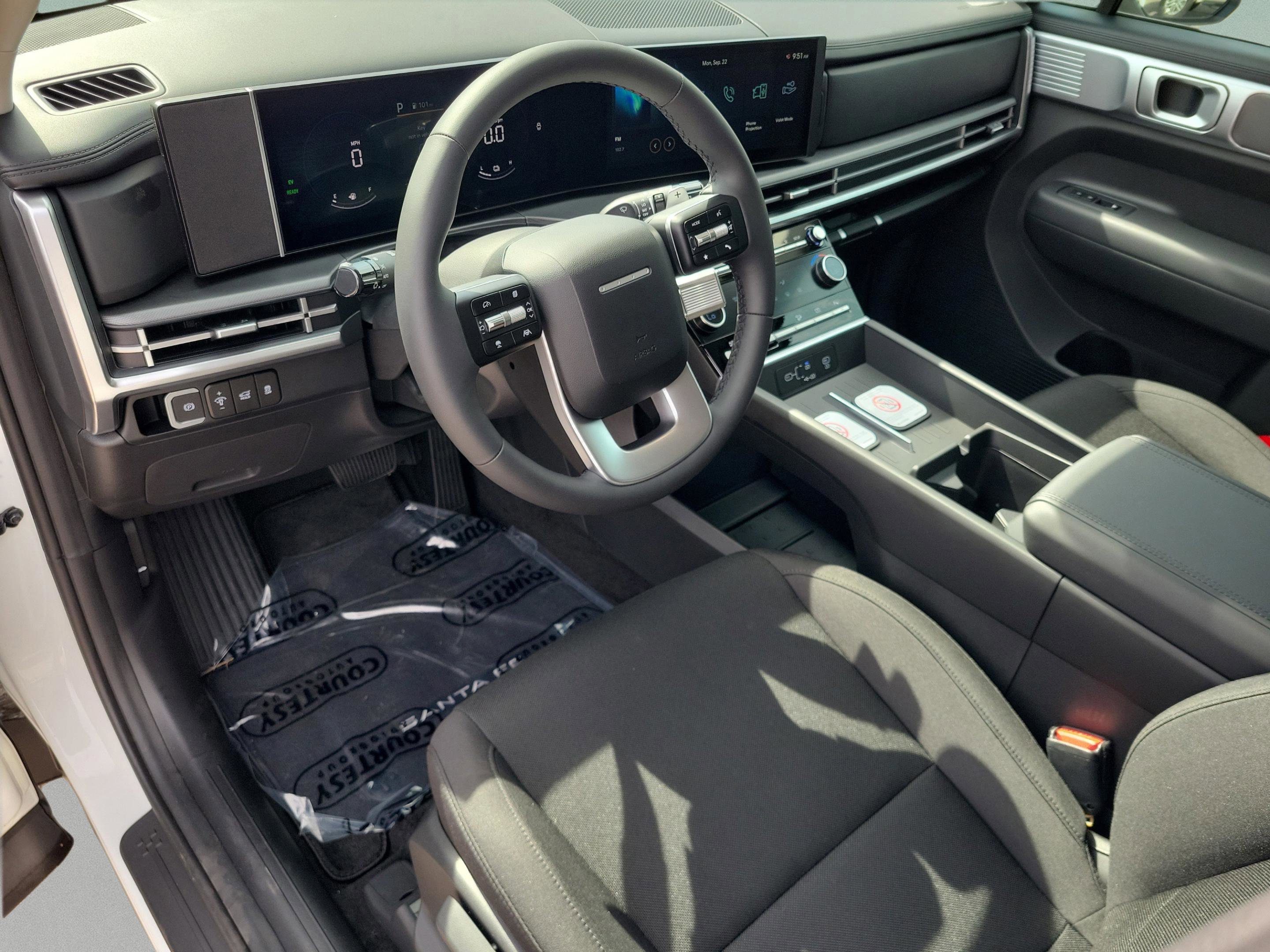 New 2026 Hyundai Santa Fe SE image 23