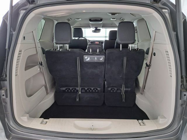 Used 2024 Kia Carnival LX FWD image 31