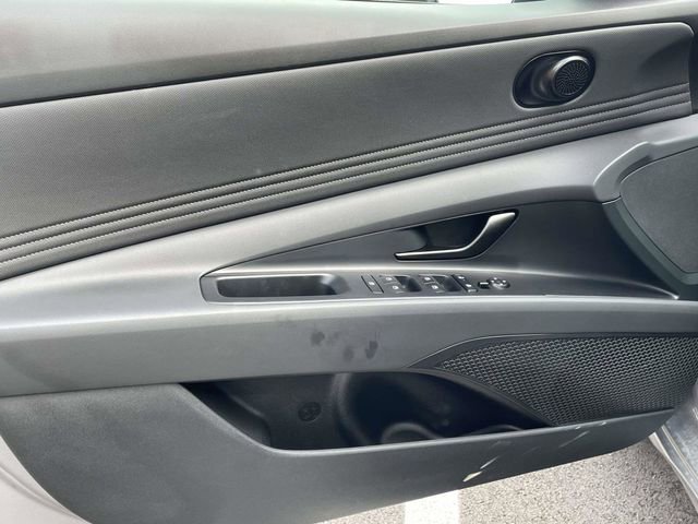 Used 2026 Hyundai Elantra Sport image 15