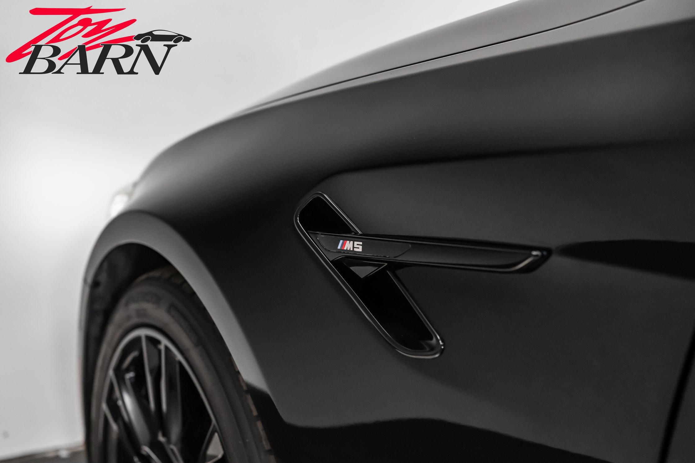 Used 2022 BMW M5 w/ Executive Package image 15