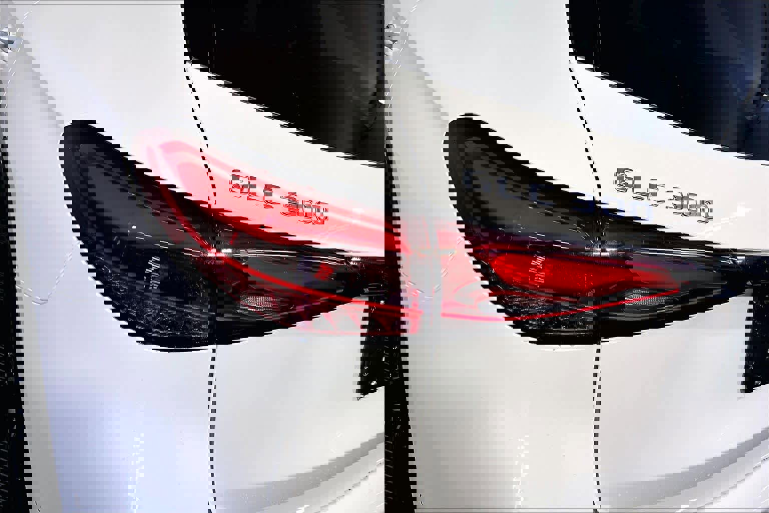 New 2026 Mercedes-Benz GLC 300 4MATIC image 5