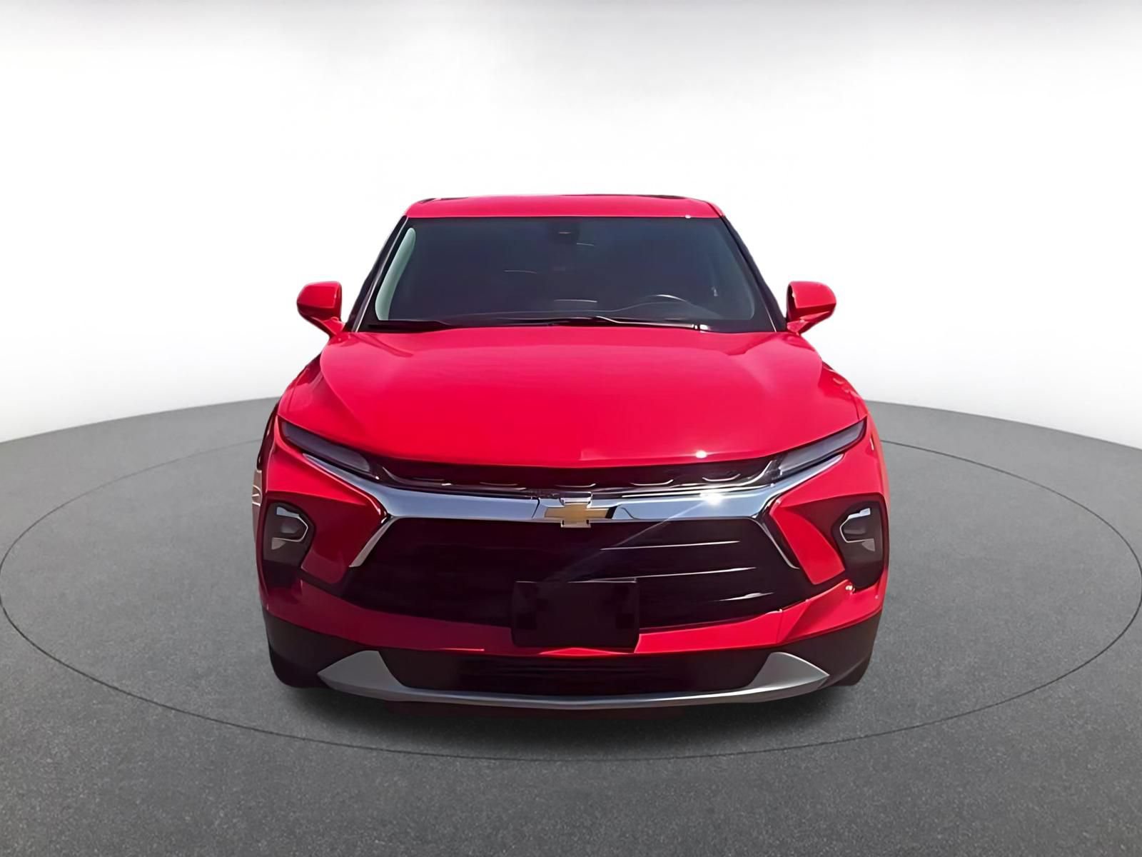 Used 2026 Chevrolet Blazer LT AWD/4WD image 4