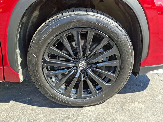 Used 2023 Toyota Highlander XSE image 8