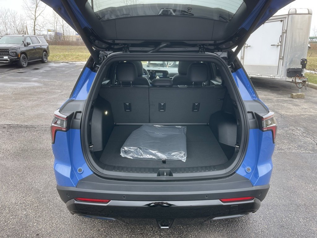 New 2026 Chevrolet Equinox RS w/ Convenience Package III image 28