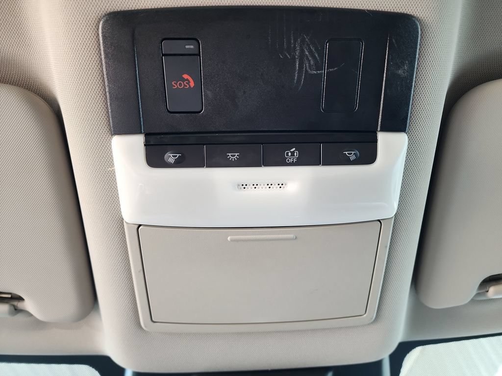 Used 2024 Nissan Rogue SV FWD image 35