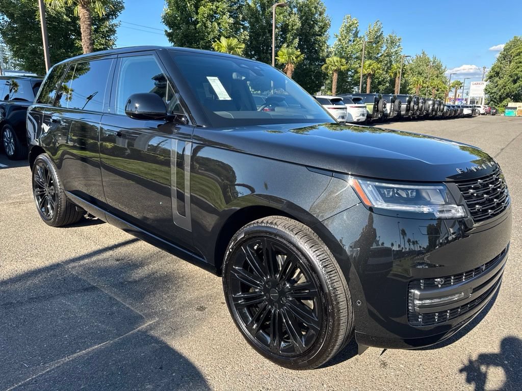 New 2026 Land Rover Range Rover Long Wheelbase SE AWD/4WD image 8