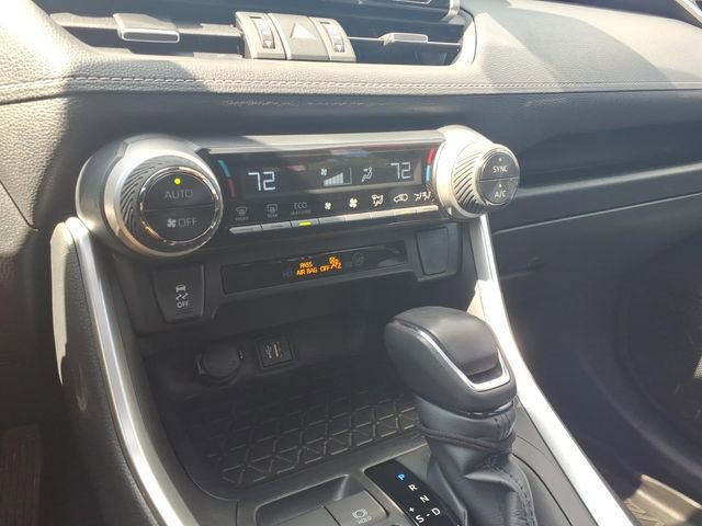 Used 2025 Toyota RAV4 XLE Premium AWD/4WD image 18