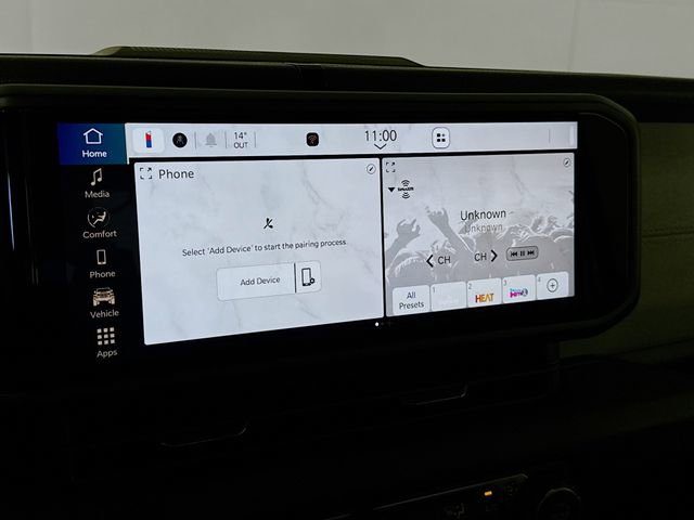 Used 2025 Jeep Wrangler Sport image 14