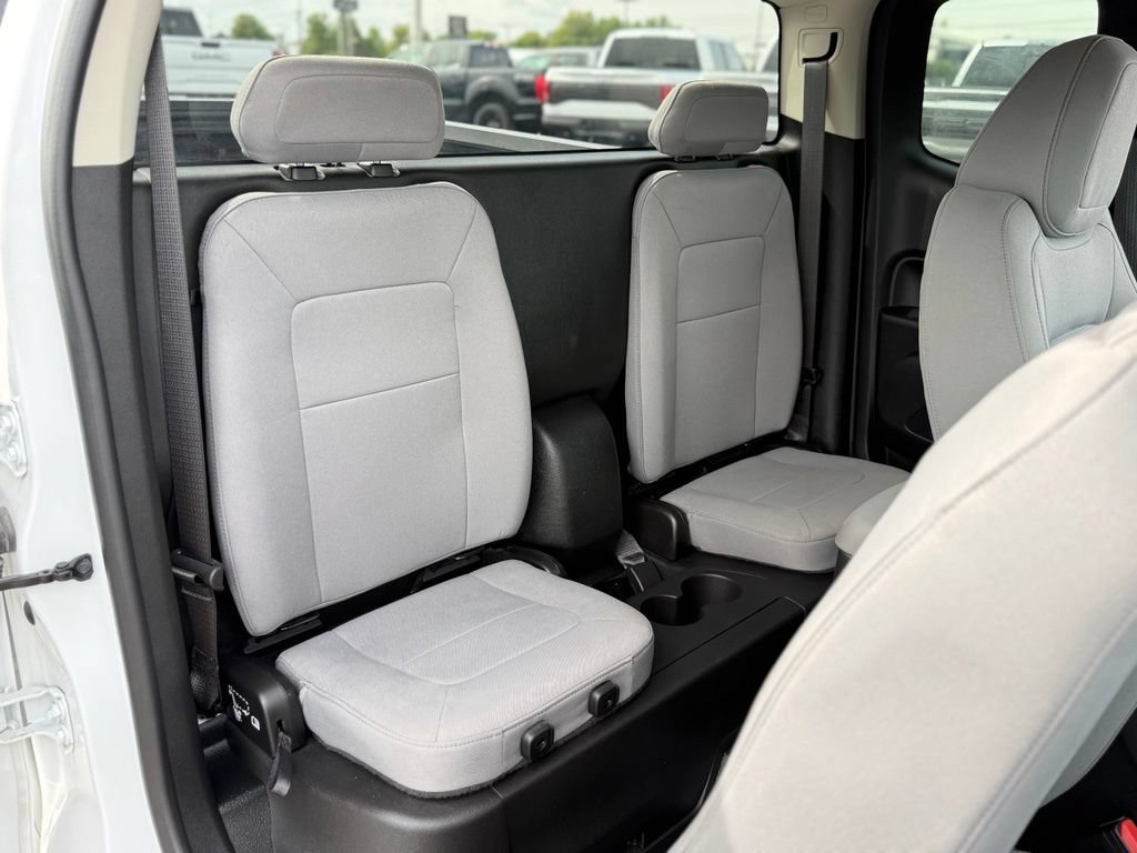 Used 2021 Chevrolet Colorado W/T RWD image 10