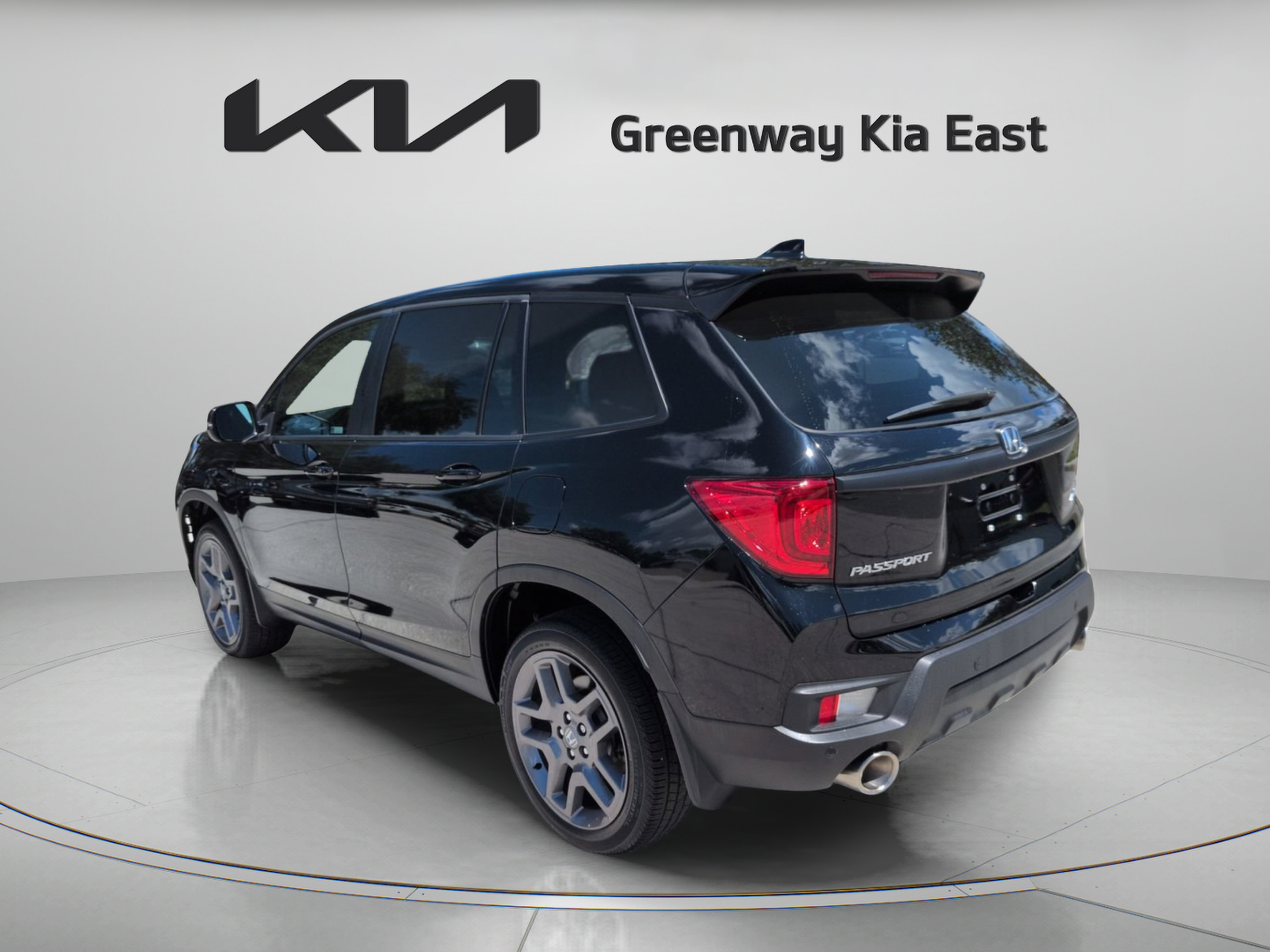 Used 2023 Honda Passport EX-L image 8