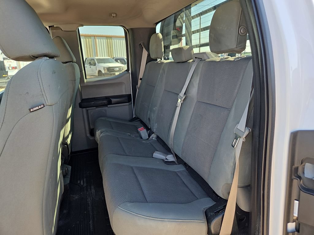 Used 2017 Ford F550 4x4 SuperCab Super Duty image 17