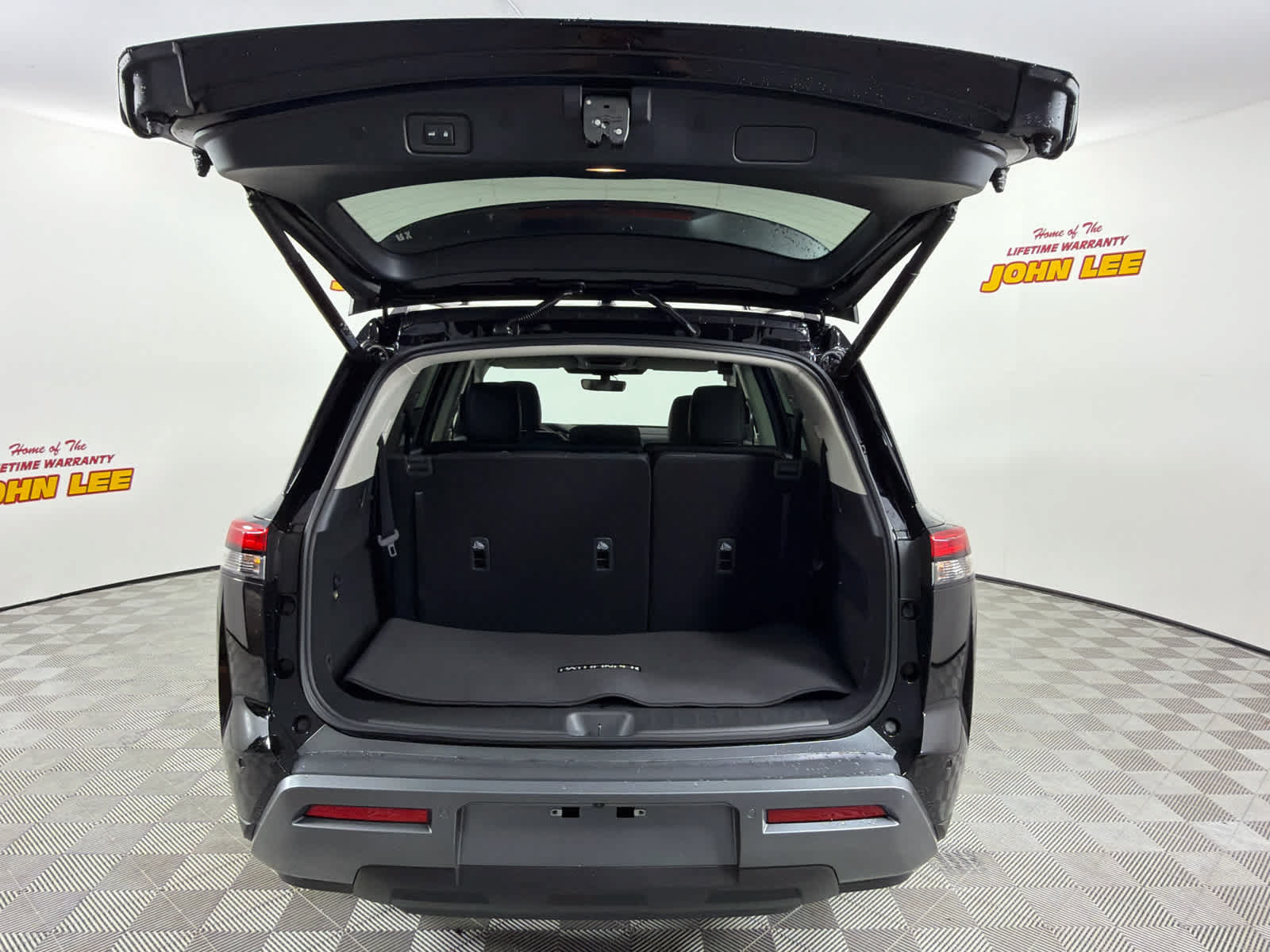 New 2026 Nissan Pathfinder SL FWD image 5