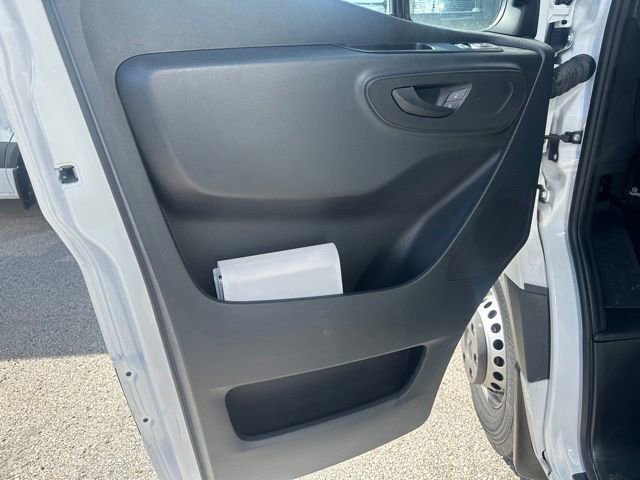 Used 2022 Mercedes-Benz Sprinter 3500 image 5