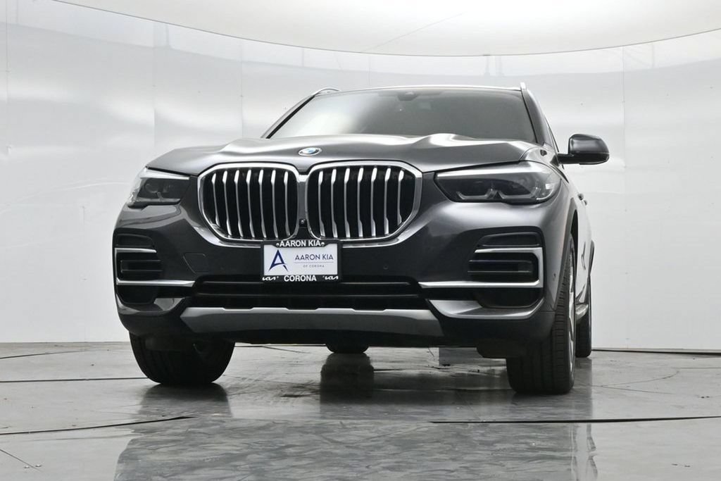 Used 2023 BMW X5 xDrive40i AWD/4WD image 53