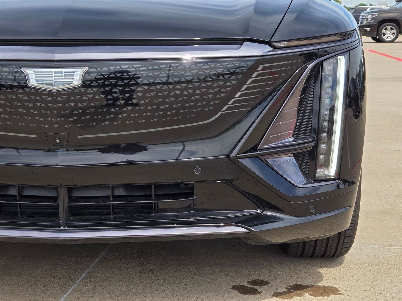 New 2026 Cadillac Lyriq Premium Luxury AWD/4WD image 6