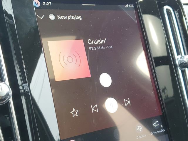 New 2026 Volvo XC40 B5 Plus w/ Protection Package Premier image 13