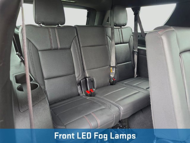 Used 2026 Chevrolet Suburban RST AWD/4WD image 16