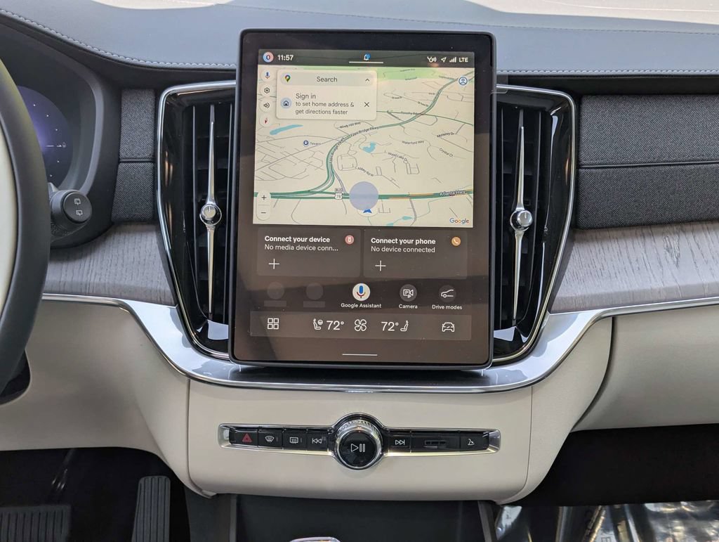 New 2026 Volvo XC90 T8 Ultra w/ Protection Package AWD/4WD image 18